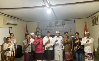 Sunadra Hadiri Langsung Pelantikan PAW Anggota Panwaslu Kecamatan Baturiti