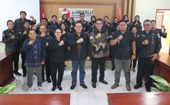 Sambangi Bawaslu Bali, Raka Sandi Berpesan Untuk Selalu Jadi Penyelenggara Yang Terpercaya