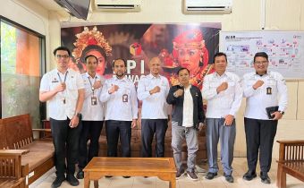 Sutrawan saat menerima konsultasi dari Bawaslu Kabupaten Badung