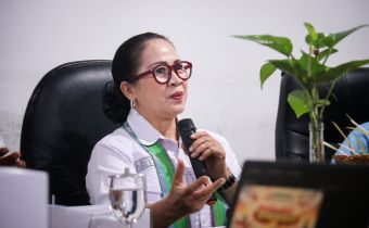 Ketut Ariyani menghadiri forum Konsolidasi Demokrasi bersama FKUB Klungkung yang digelar Bawaslu Kabupaten Klungkung