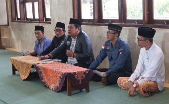 Anggota Bawaslu Bali, I Nyoman Gede Putra Wiratma saat menghadiri kegiatan Ngabuburit Pengawasan di Bangli 