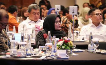 Anggota Bawaslu, Lolly Suhenty saat menghadiri kegiatan evaluasi Indeks Integritas Partai Politik Tahun 2025 di Bali, Rabu (11/02/2026).