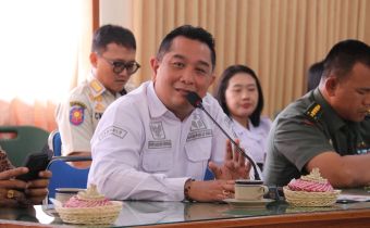 Ketua Bawaslu Bali, I Putu Agus Tirta Suguna saat menghadiri Forum Perangkat Daerah dan Forum Konsultasi Publik yang diselenggarakan oleh Badan Kesatuan Bangsa dan Politik Provinsi Bali, Rabu (25/2/2026)