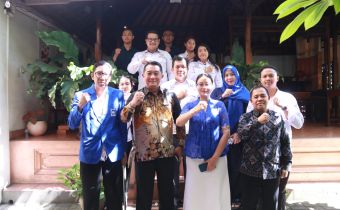  Konsolidasi Demokrasi dalam Memperkuat Penyelenggaraan Pemilu di Luar Tahapan bersama Dewan Pimpinan Wilayah (DPW) Partai Amanat Nasional (PAN) Provinsi Bali 