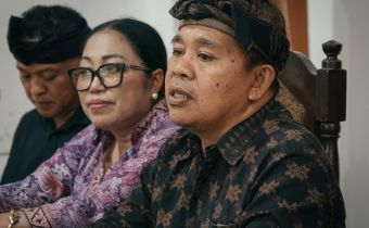 Anggota Bawaslu Bali, Gede Sutrawan saat hadir dalam Koordinasi Penyelesaian Sengketa Proses bersama Parpol di Karangasem, Kamis (16/7/2026)