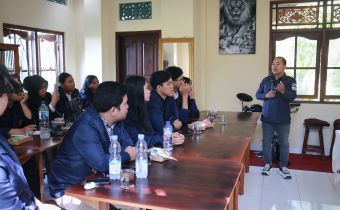 Konsolidasi Demokrasi dalam rangka Sosialisasi Kajian Hukum Bawaslu Provinsi Bali