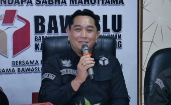 Rapat Pengelolaan Ketatausahaan dan Kearsipan di Bawaslu Kabupaten Klungkung