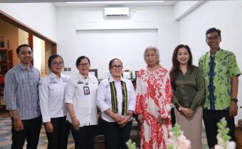 Kordiv P2H Bawaslu Bali, Ketut Ariyani saat audiensi dengan Yayasan Wreda Sejahtera Bali, Rabu (5/8/2026).