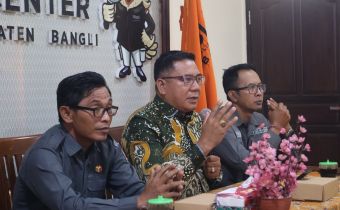 Rapat Pengelolaan Data dan Informasi Publik Bawaslu Kabupaten Bangli