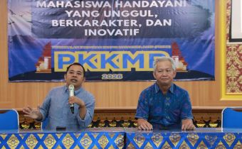 Kordiv HPS, Gede Sutrawan saat sosialisasi di STIMI Handayani, (19/9/2026)