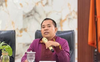 Fasilitasi Rapat Pengelolaan Layanan Hukum yang dirangkaikan dengan Konsolidasi Demokrasi di Bawaslu Kabupaten Jembrana