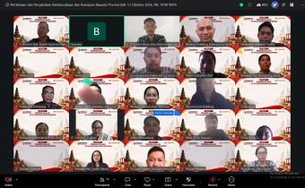 Rapat Koordinasi Pengelolaan Ketatausahaan dan Kearsipan secara daring melalui Zoom Meeting pada Selasa (13/10/2026).