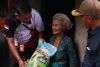 Penyerahan bantuan dalam program Bawaslu Peduli di Tabanan, Selasa (19/5/2026)).