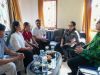Koordinator Divisi Pencegahan, Parmas dan Humas Bawaslu Bali, Ketut Ariyani melaksanakan Konsolidasi demokrasi dengan anak muda Jembrana disela kegiatan P2P