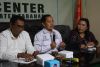 Anggota Bawaslu Bali, Gede Sutrawan saat membuka ajang Konsolidasi Demokrasi: Rapat Kajian Hukum Menyikapi Putusan MK Nomor 135/PUU-XXII/2024 dan Nomor 128/PUU-XXIV/2026 di Kabupaten Tabanan, Rabu (26/8/2026)